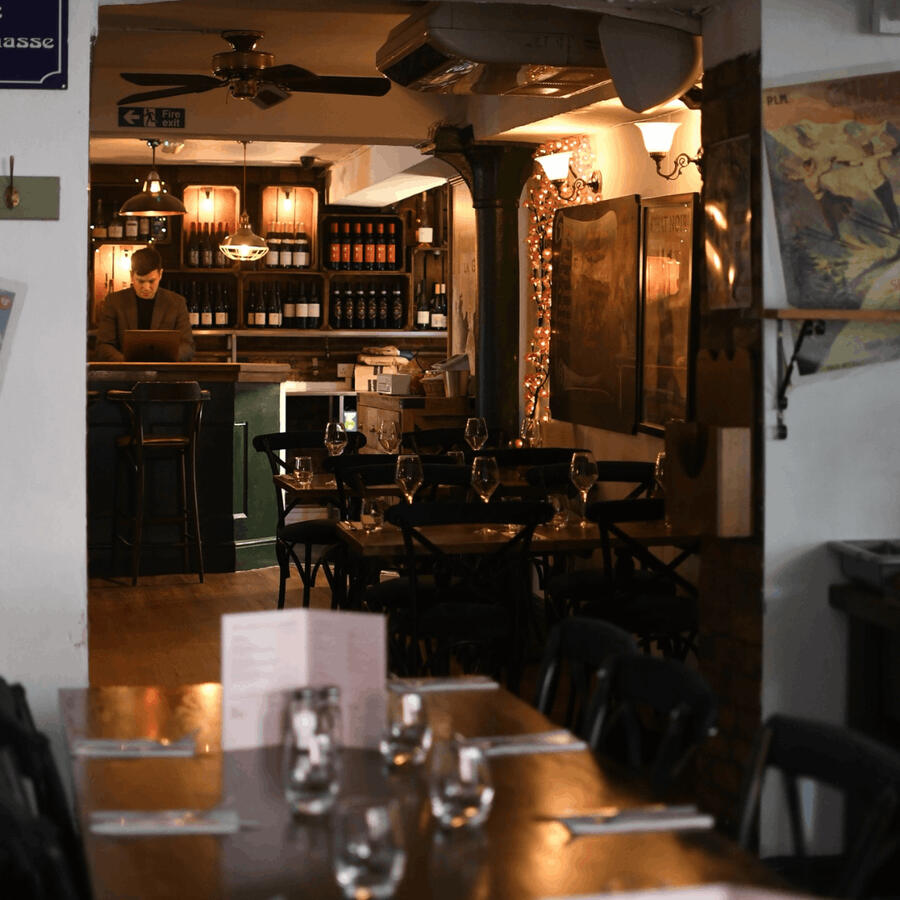 Bistro Pierre - Cavern Quarter