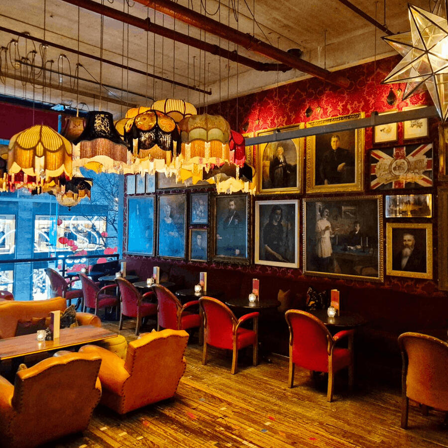 Cosy Club