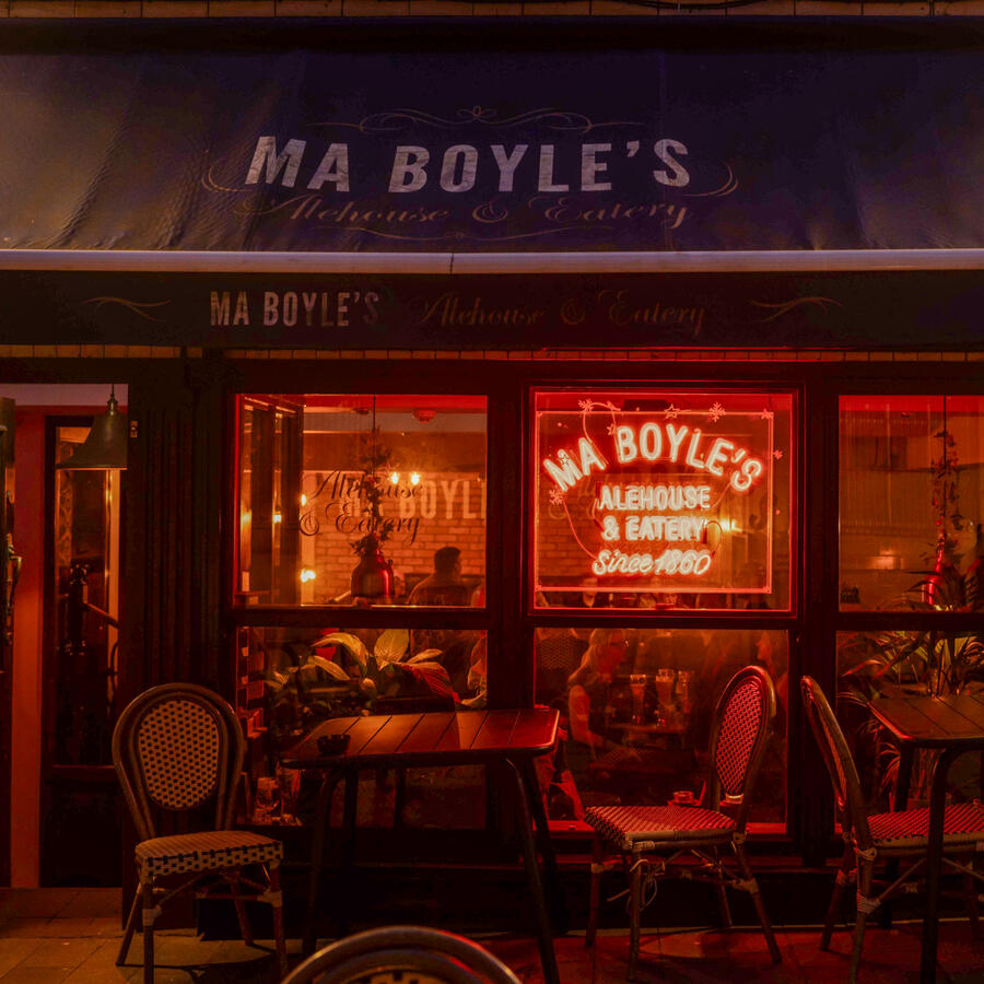 Ma Boyle's Alehouse &amp; Eatery